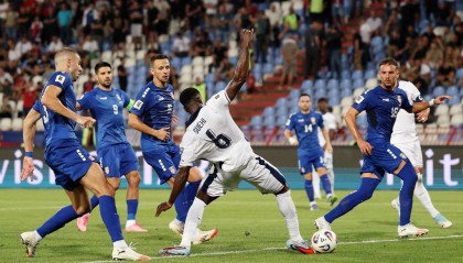 世预赛-凯恩破门拉什福德点射 英格兰5-0十人塞尔维亚