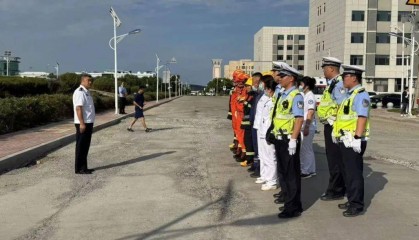 吉林省公安厅机场公安局交警支队联合多部门开展道路交通事故应急救援演练