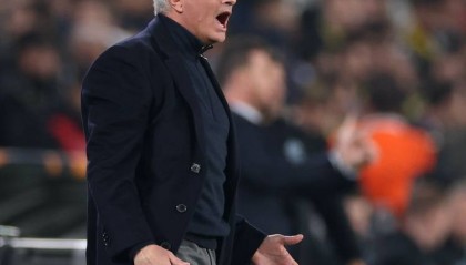 穆帅：我拿过两次欧冠冠军，但这不会给我们的对手带来任何压力