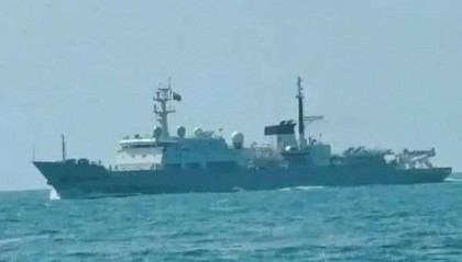 美间谍船的绝密侦察，被中方一举“捣毁”，台渔民拍下现场一幕