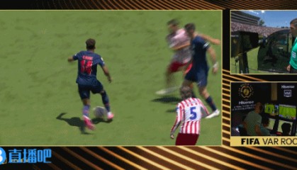 米体：世俱杯主裁判在观看VAR改判后，现场向球迷说明判罚原因