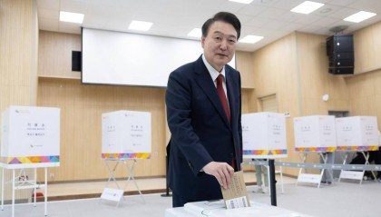 局势一夜升级！韩国突然开火，中方火速发声制止，事态越来越严重