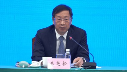 上海市委：坚决拥护党中央决定