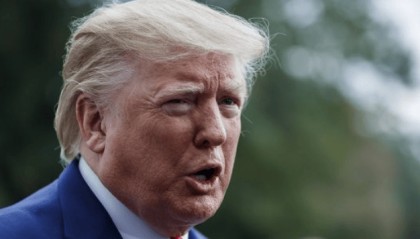 局势变成3打1？乌克兰等来援手，特朗普决定改用B计划，普京突然派人来中国