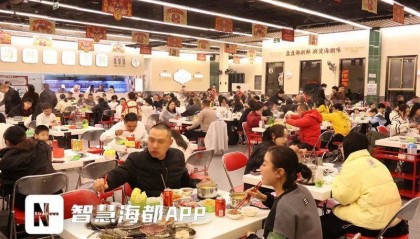 连员工服都抄！福州一商家抄袭“朱富贵火锅”装潢，被判赔10万