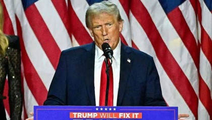 真的扛不住了？双方各退一步，中国答应了特朗普要求，事情不简单