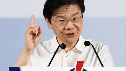 九段线不认了，钓鱼岛也叫日本名了，新加坡到底在打什么算盘？
