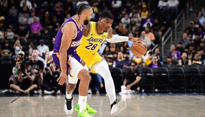 季前赛-布克24分里夫斯20分 詹东缺阵湖人81-103负太阳