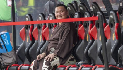 巴萨遭遇平局，皇马强势领跑西甲积分榜