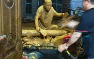 云南村干部被泥石流掩埋变“泥人”，当事人：抱大树躲过一劫，脱困后立马通知村民转移