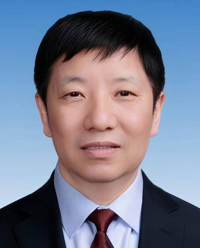 国务院最新任免，21位干部职务调整