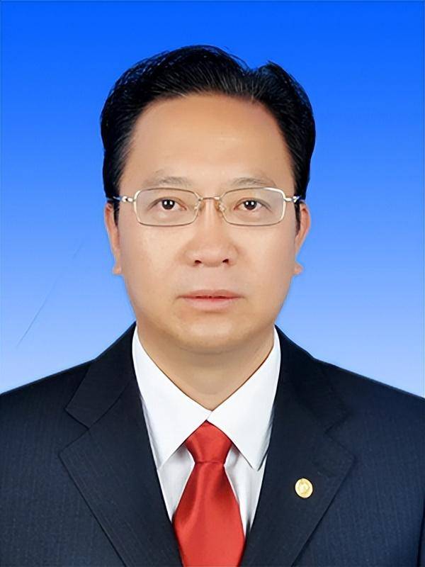 国务院最新任免，21位干部职务调整