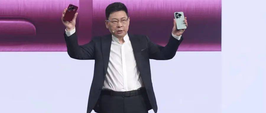 10年12490亿研发，华为祭出史上最贵手机镜头，余承东：Pura80“拉爆友商”！