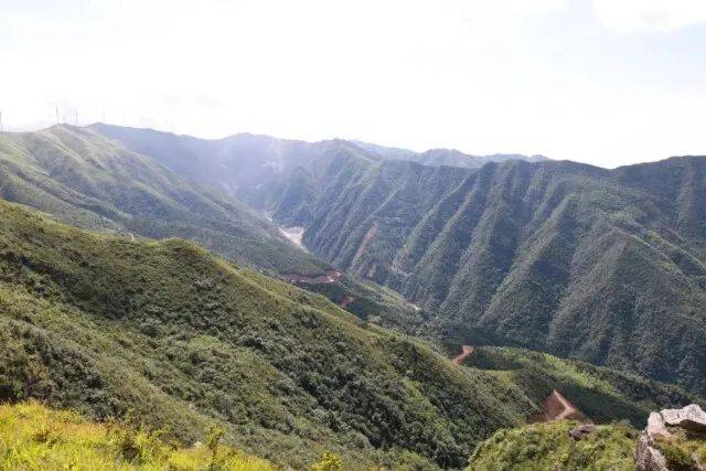 4.9亿吨巨型锂矿的“泼天富贵”，湖南能否接住？