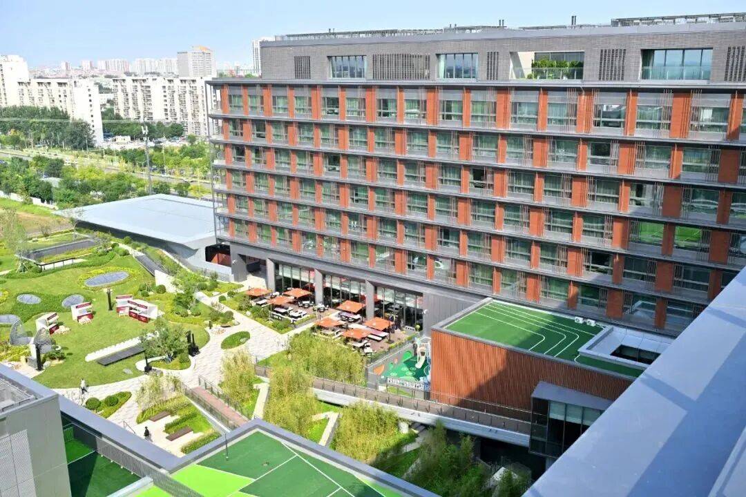 新一轮北京机动车尾号限行轮换即将开始;北京8条公交线路拟调整丨朝闻北京