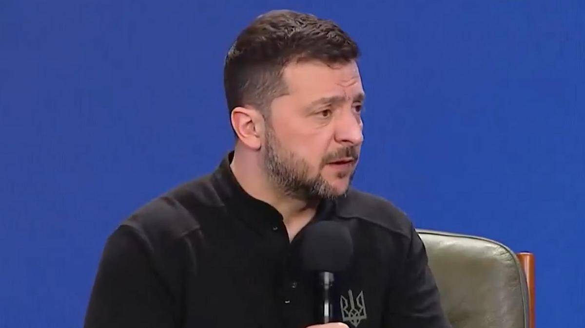 中国货轮停靠克里米亚？引发乌克兰强烈抗议，我国外交部回应非常果断