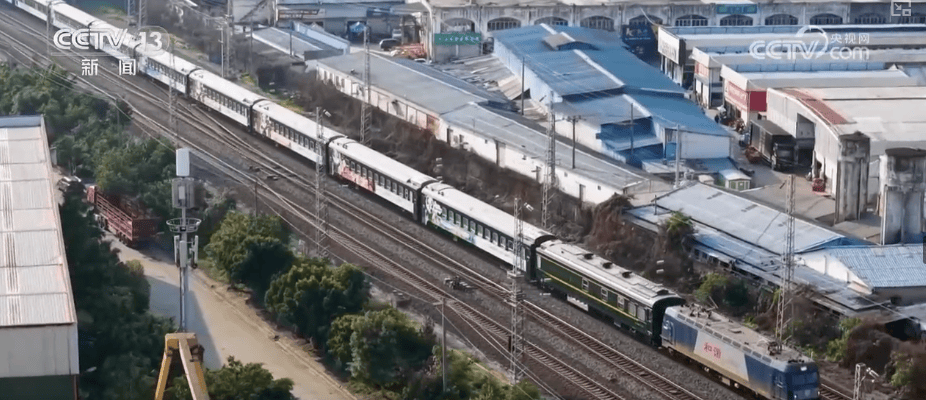 暖心、便民、智慧、精细……多样化服务保障百姓乐享假期顺畅出行