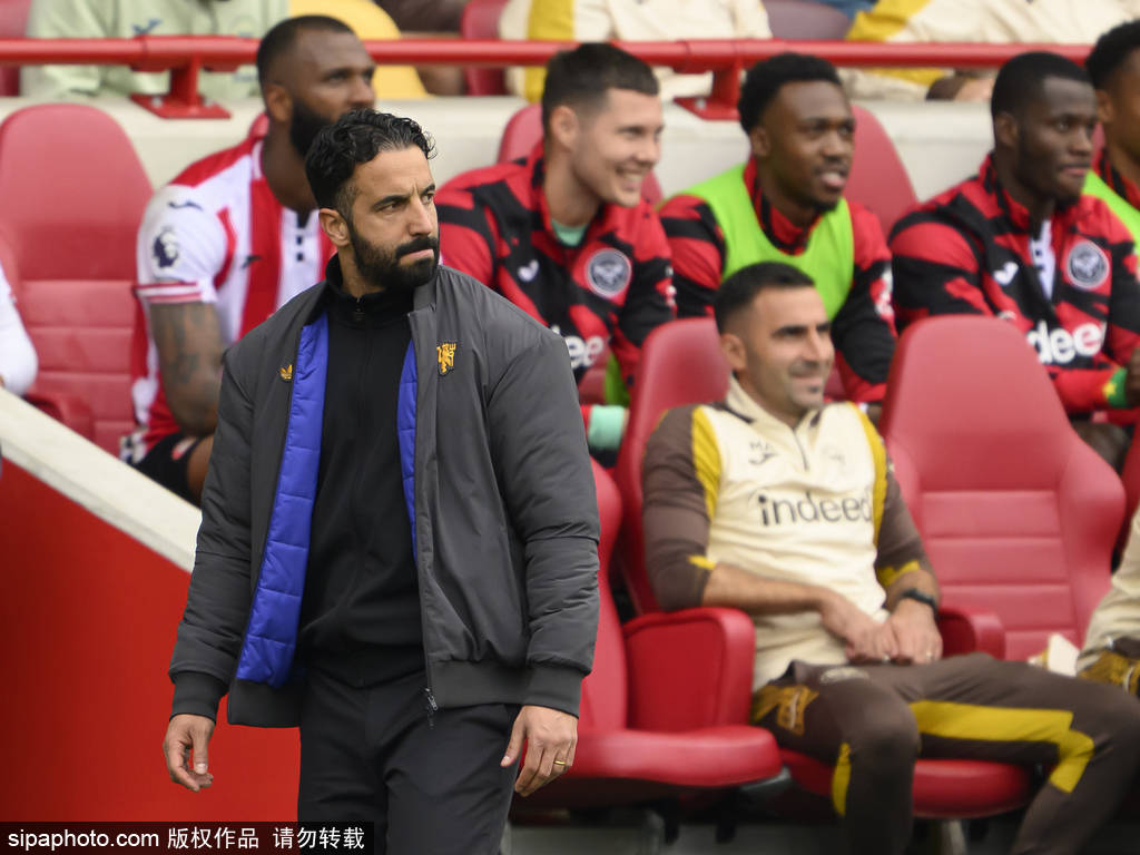 魔迷天塌了?曼联股东拉爵确认:计划给阿莫林三年时间