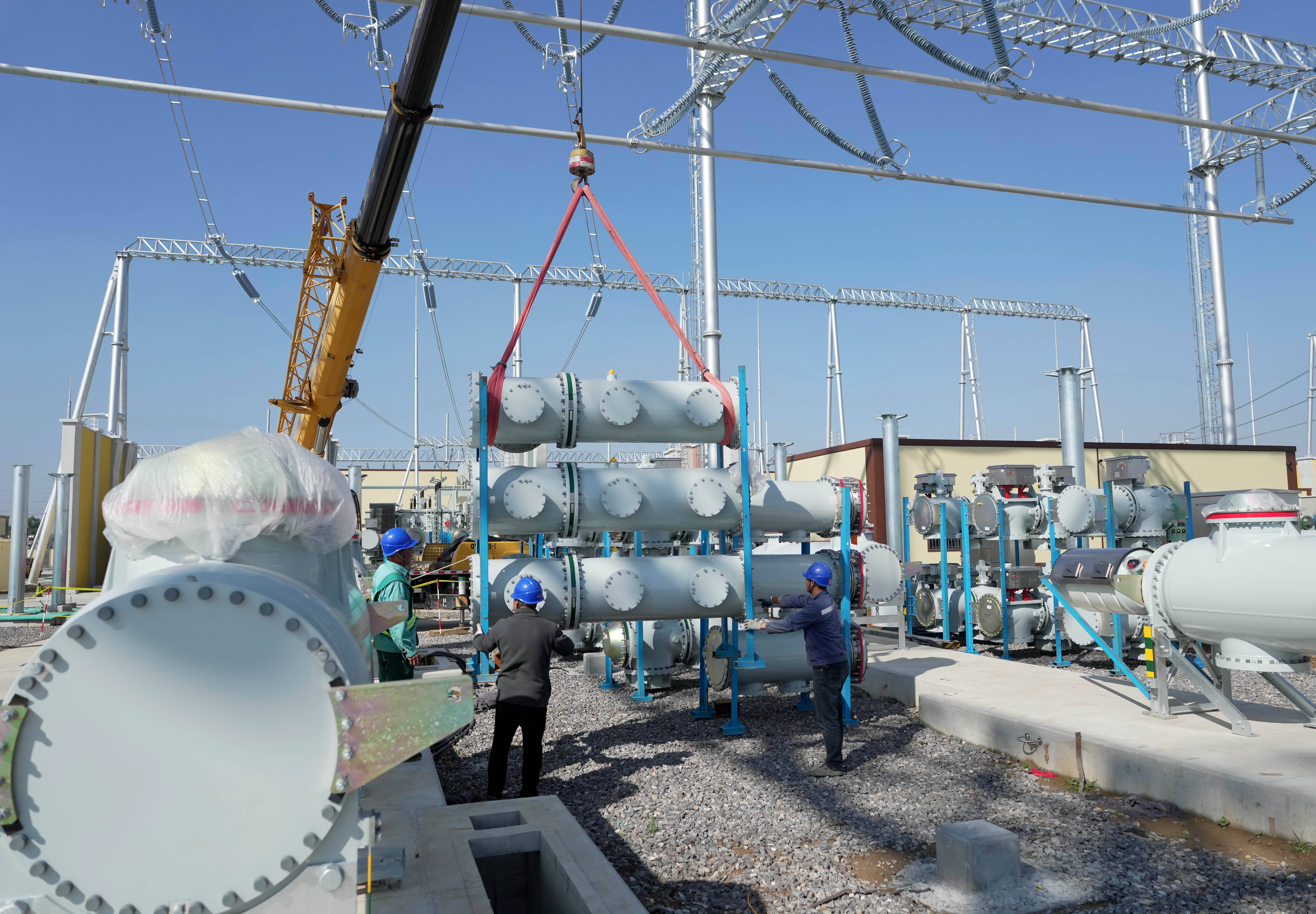 河北邢台:邢台北500千伏超高压变电站建设忙