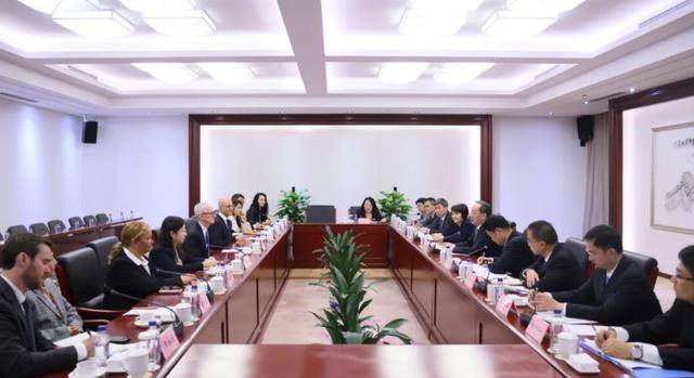 李乐成会见库克