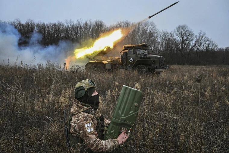 俄军终于学聪明了!一招釜底抽薪点燃乌全境,乌克兰陷入灭国忧虑